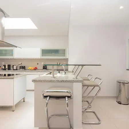 Villa Belart Luxury Golf Aroeira (Setubal)