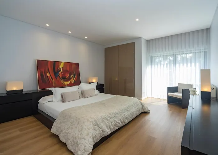 Villa Belart Luxury With Pool Golf And Aroeira (Setubal)