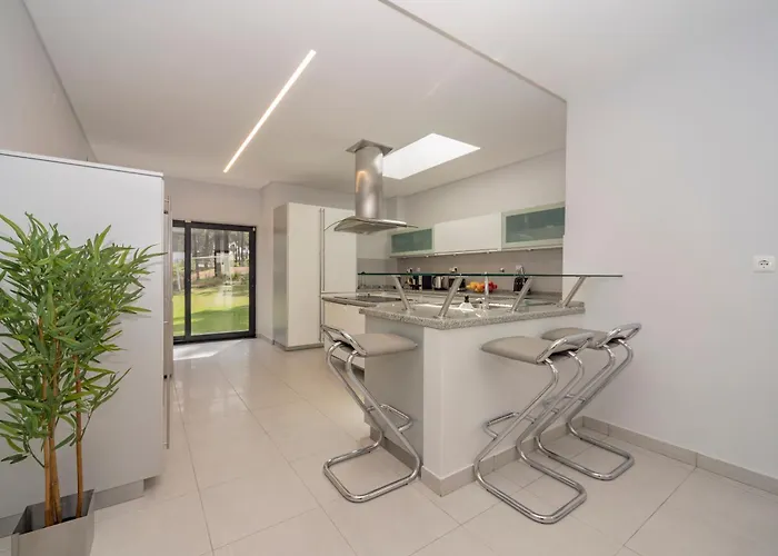 Belart Luxury With Pool Golf And Villa